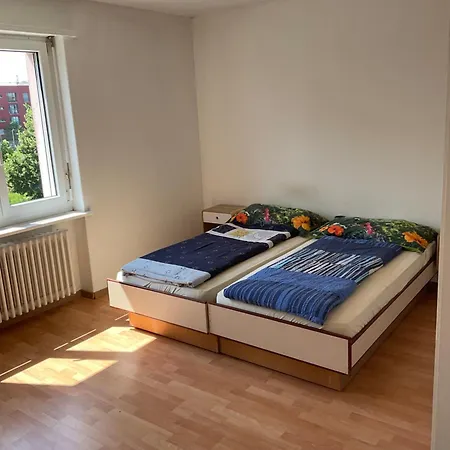 Ferienwohnung Zuerich * Цюрих