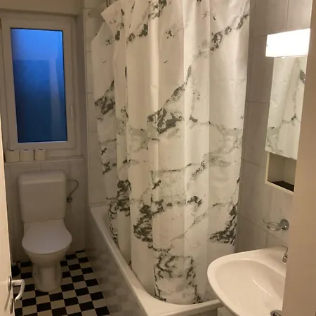 Ferienwohnung Zuerich * Цюрих