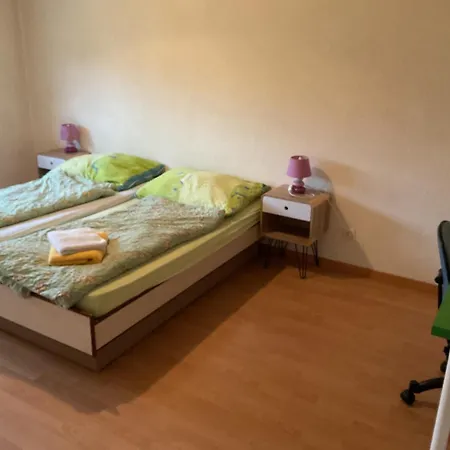 公寓 Ferienwohnung Zuerich 苏黎世